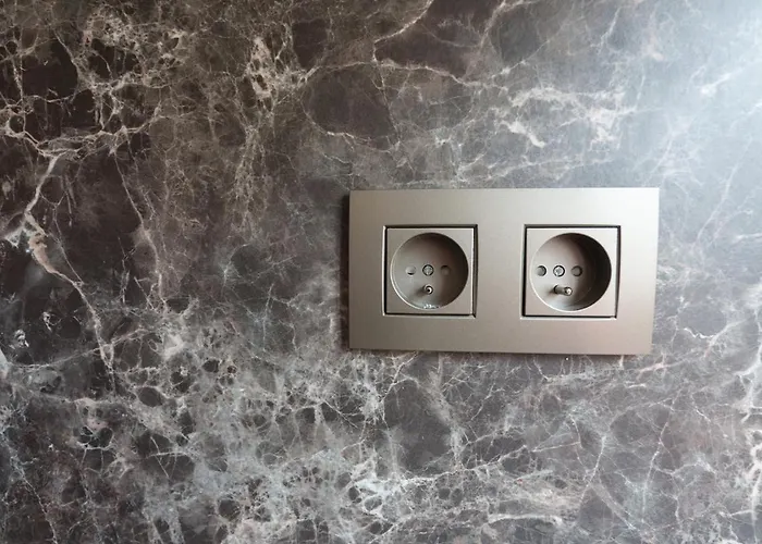 Cute Red - Reaumur Sebastopol *